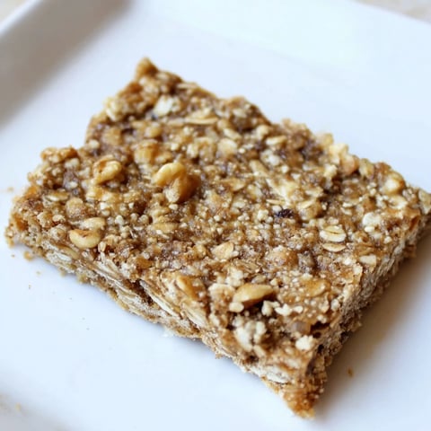 Golden-brown Maple Cinnamon Oatmeal Bars, perfect for a grab-and-go breakfast treat to enjoy.