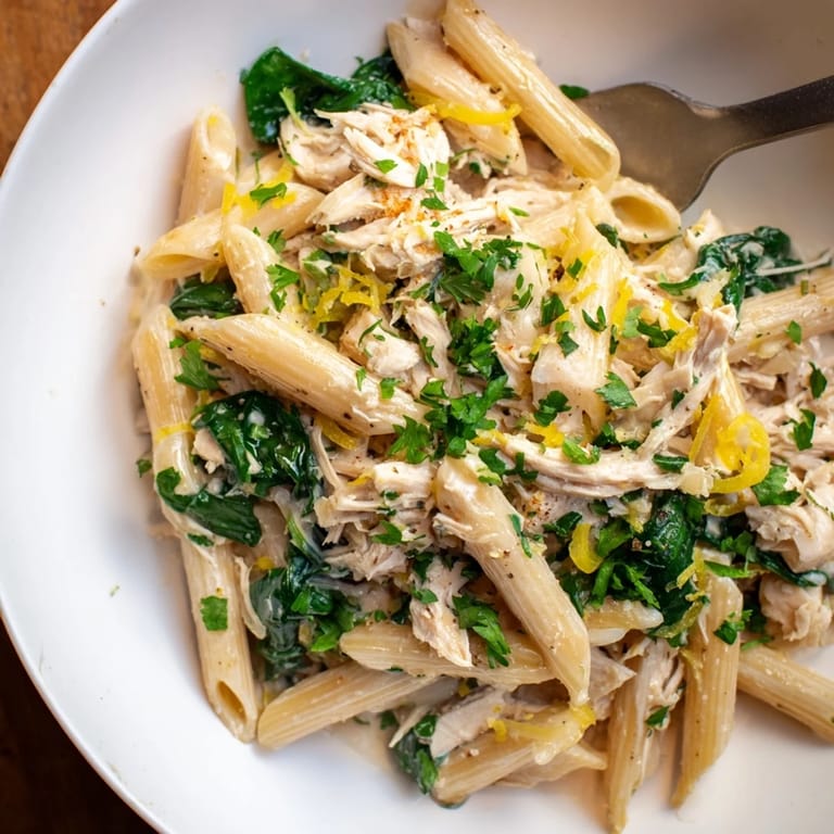 Enjoy a bowl of delicious One-Pot Creamy Spinach & Turkey Christmas Pasta, ready in one pot!